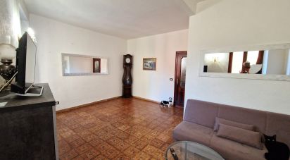 Appartamento 7 locali di 117 m² a Arenzano (16011)