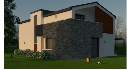 Land of 899 m² in Padova (35143)