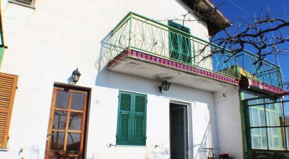 Village house 5 rooms of 93 m² in Pareto (15010)