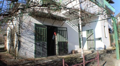 Casa di paese 5 locali di 93 m² in Pareto (15010)