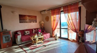 Casale 4 locali di 110 m² in Felizzano (15023)