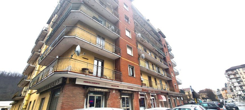Appartamento 6 locali di 131 m² a Ronco Scrivia (16019)