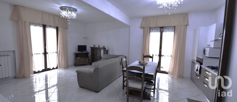 Apartment 6 rooms of 131 m² in Ronco Scrivia (16019)