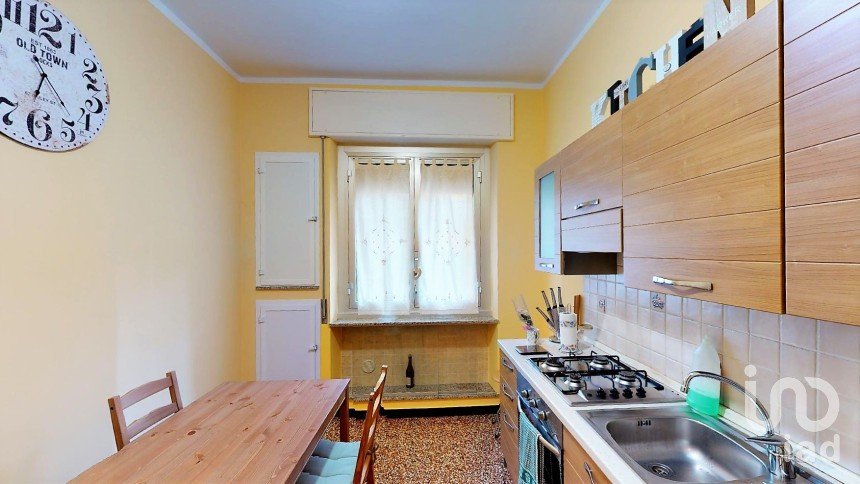 Two-room apartment of 45 m² in Genova (16157)