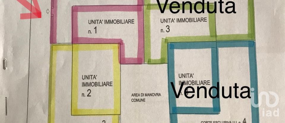 Casa 10 locali di 160 m² in Città Sant'Angelo (65013)