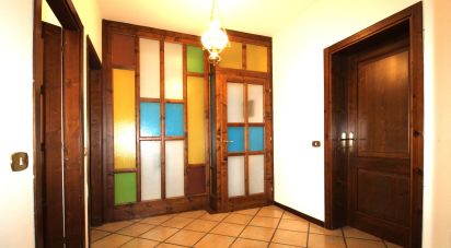 Building 6 rooms of 118 m² in Montecopiolo (61014)