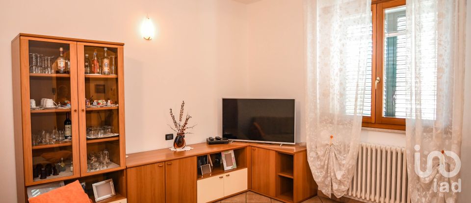 Townhouse 14 rooms of 565 m² in Argenta (44010)