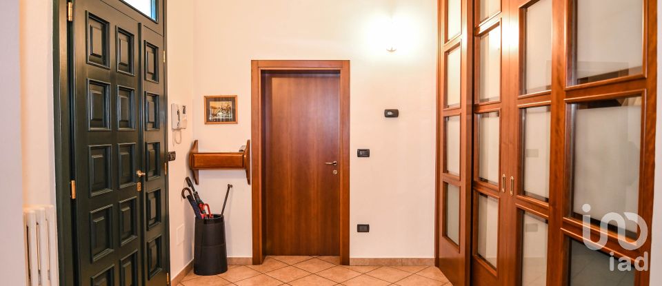 Townhouse 14 rooms of 565 m² in Argenta (44010)