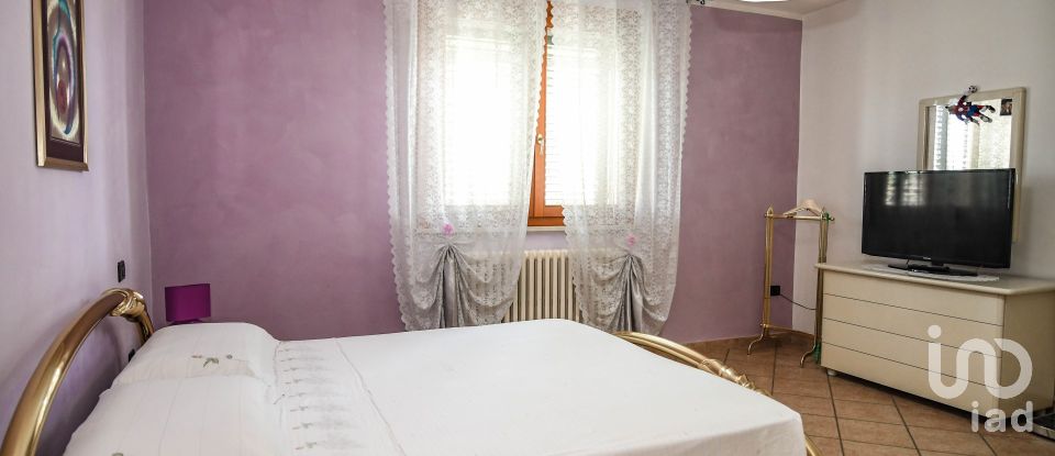 Townhouse 14 rooms of 565 m² in Argenta (44010)