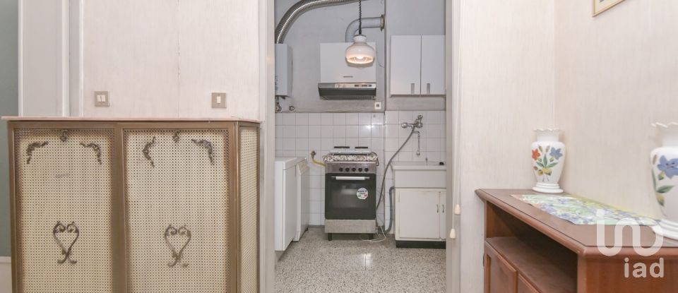 Three-room apartment of 80 m² in Torino (10137)