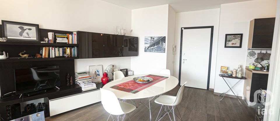 Appartamento 6 locali di 90 m² a Genova (16121)