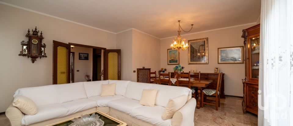 Villa Bifamiliare 4 locali di 164 m² a Abano Terme (35031)