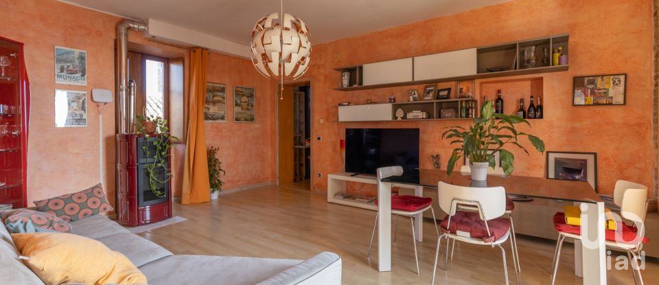 Appartamento 5 locali di 100 m² a Fermo (63900)