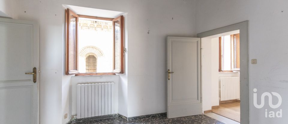 Apartment 7 rooms of 120 m² in Fermo (63900)
