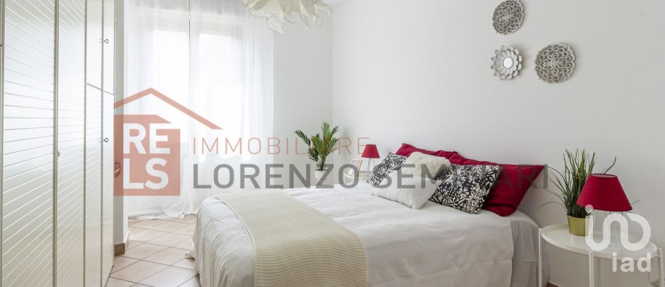Three-room apartment of 98 m² in Tradate (21049)