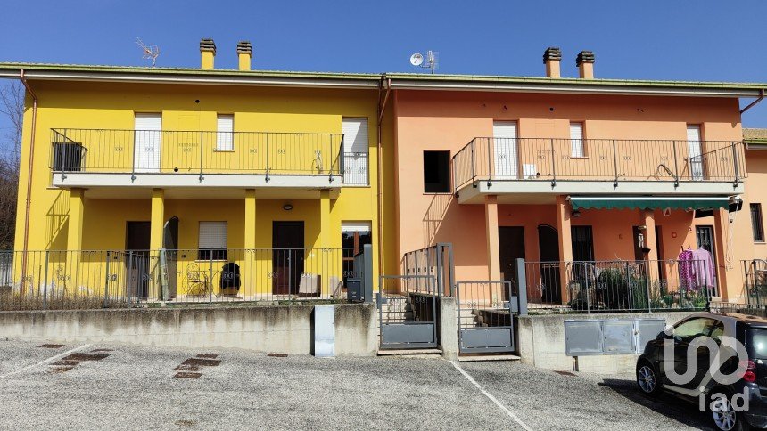 Apartment 5 rooms of 107 m² in Cossignano (63067)