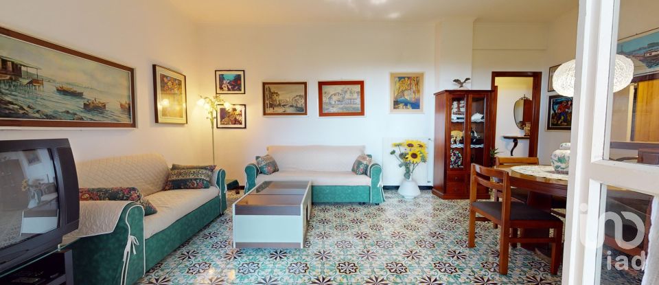 Appartamento 5 locali di 80 m² a Arenzano (16011)