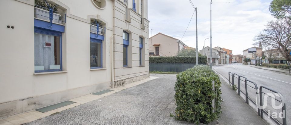 Shop / premises commercial of 71 m² in Montemarciano (60018)