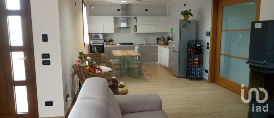 Casa indipendente 7 locali di 130 m² in Albignasego (35020)