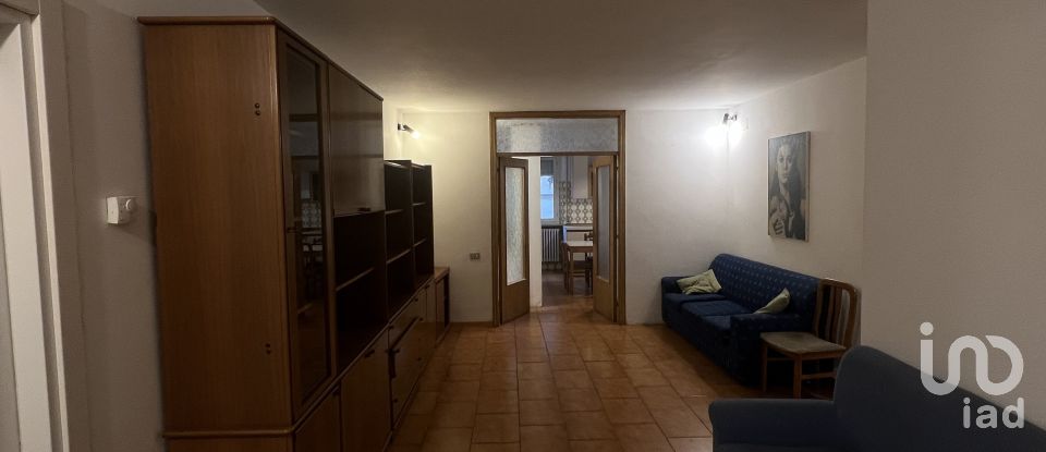 House boat 11 rooms of 140 m² in Fermo (63900)