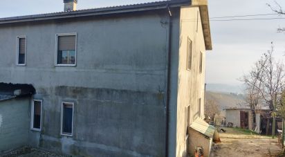 Casa indipendente / Villa 10 locali di 203 m² in Città Sant'Angelo (65013)