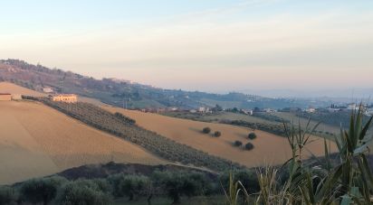 Casa indipendente / Villa 10 locali di 203 m² in Città Sant'Angelo (65013)