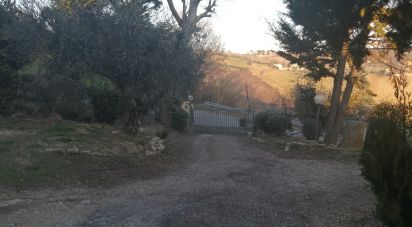 Casa indipendente / Villa 10 locali di 203 m² in Città Sant'Angelo (65013)