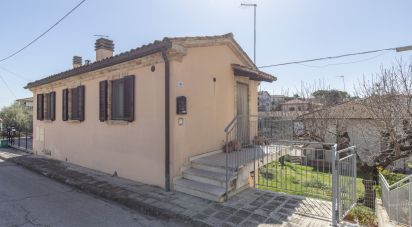 Town house 5 rooms of 95 m² in Filottrano (60024)