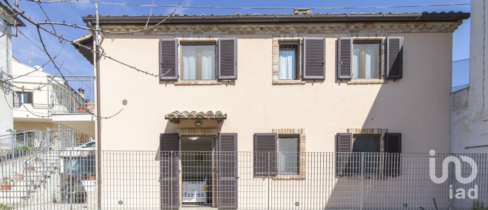 Casa indipendente 5 locali di 95 m² in Filottrano (60024)