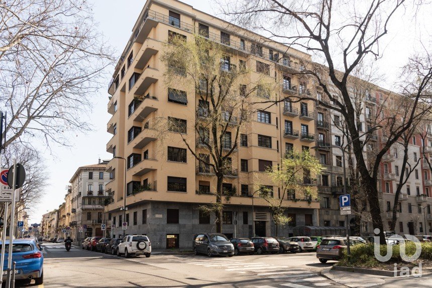 Appartamento 6 locali di 113 m² a Milano (20129)
