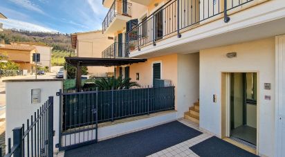 Appartamento 5 locali di 70 m² a Sant'Elpidio a Mare (63811)