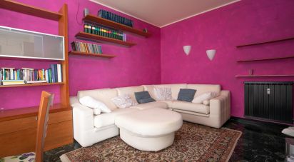 Two-room apartment of 65 m² in Genova (16149)