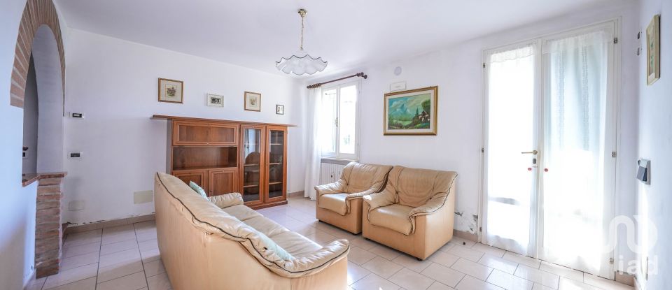 Casa 3 locali di 110 m² in Migliarino (44027)