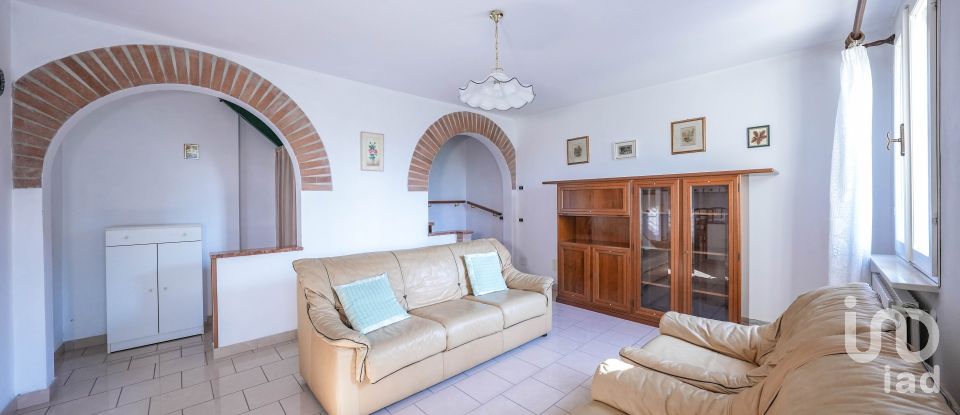 Casa 3 locali di 110 m² in Migliarino (44027)