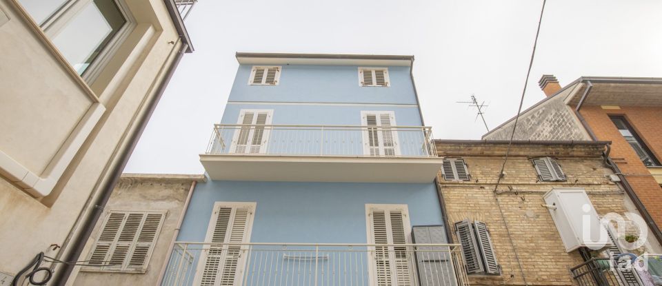 Casa 6 locali di 106 m² in Porto Sant'Elpidio (63821)