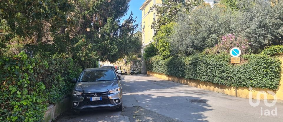 Parking of 60 m² in Genova (16146)