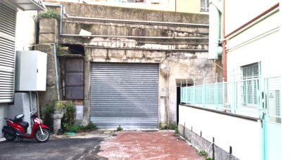 Parking of 356 m² in Genova (16133)
