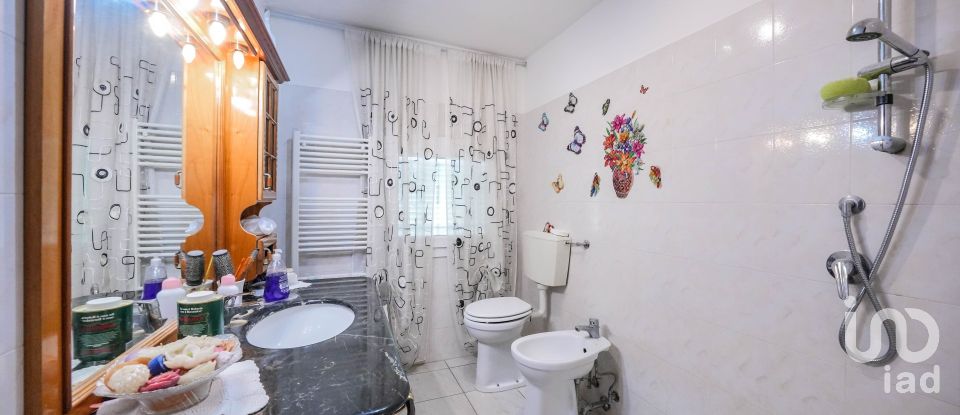 Casa indipendente 7 locali di 128 m² in Migliarino (44027)