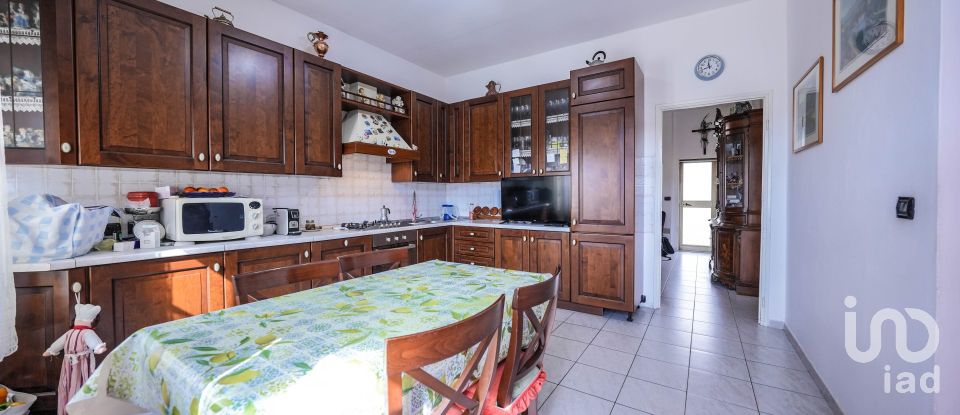Casa indipendente 7 locali di 128 m² in Migliarino (44027)