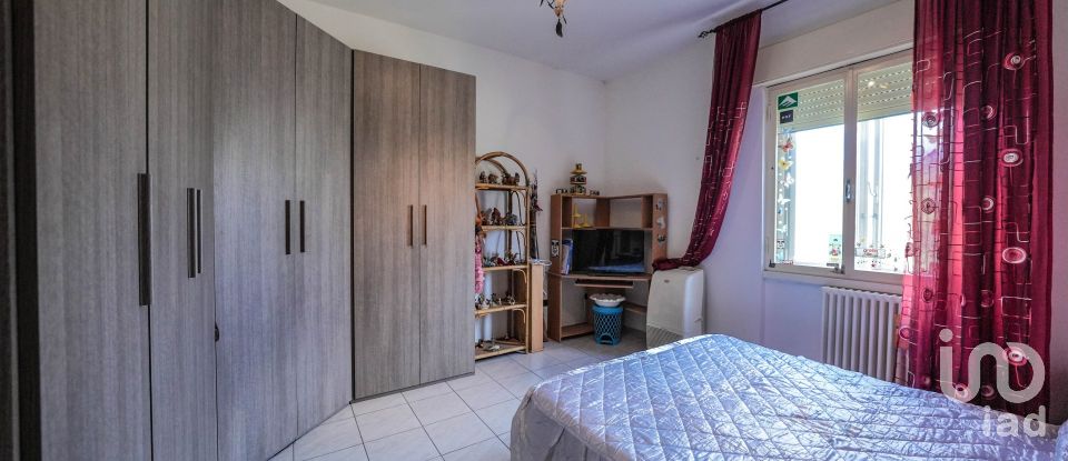 Casa indipendente 7 locali di 128 m² in Migliarino (44027)