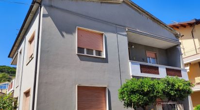 Apartment 6 rooms of 162 m² in Roseto degli Abruzzi (64026)