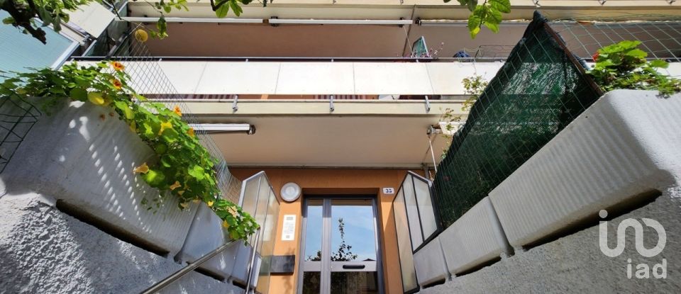 Apartment 5 rooms of 116 m² in Savona (17100)