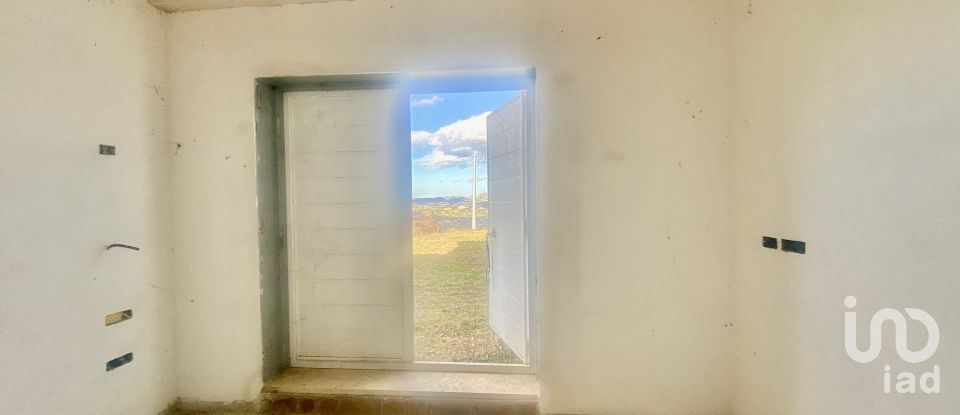 Villa a schiera 8 locali di 270 m² in Controguerra (64010)