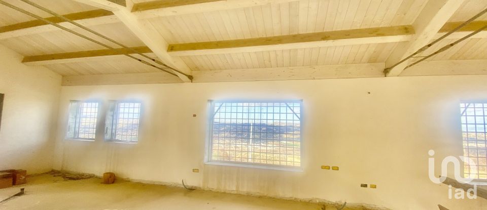 Villa a schiera 8 locali di 270 m² in Controguerra (64010)