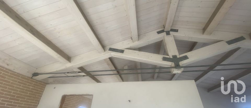 Villa a schiera 8 locali di 270 m² in Controguerra (64010)