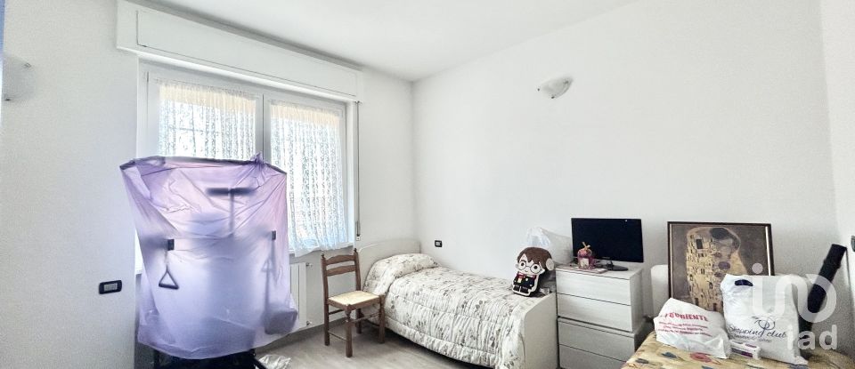 Casa indipendente 3 locali di 249 m² in Solbiate (22043)