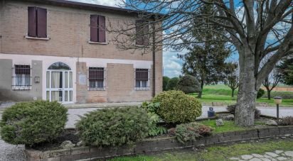 Casa indipendente 9 locali di 585 m² in Ostellato (44020)