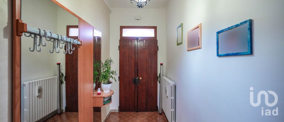 Casa indipendente 9 locali di 585 m² in Ostellato (44020)