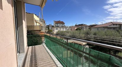 Trilocale di 60 m² a Loano (17025)