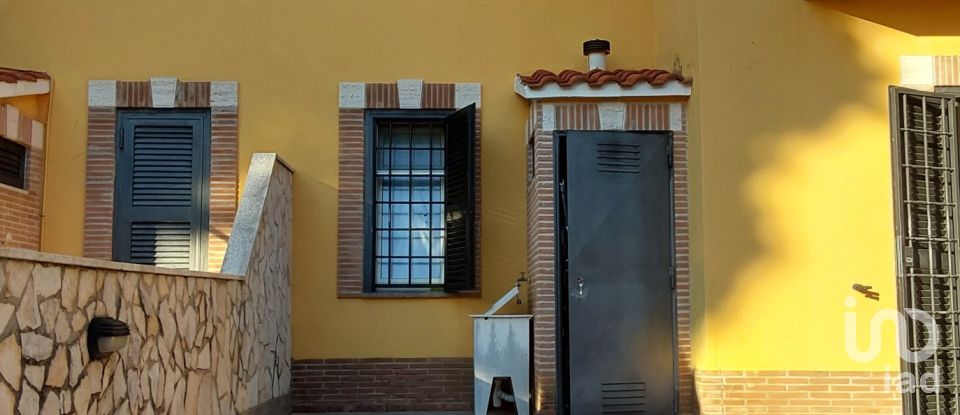 Villa 11 locali di 190 m² in Ardea (00042)